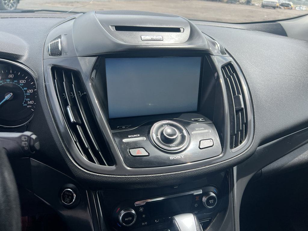 Used 2014 Ford Escape Titanium AWD/4WD image 16