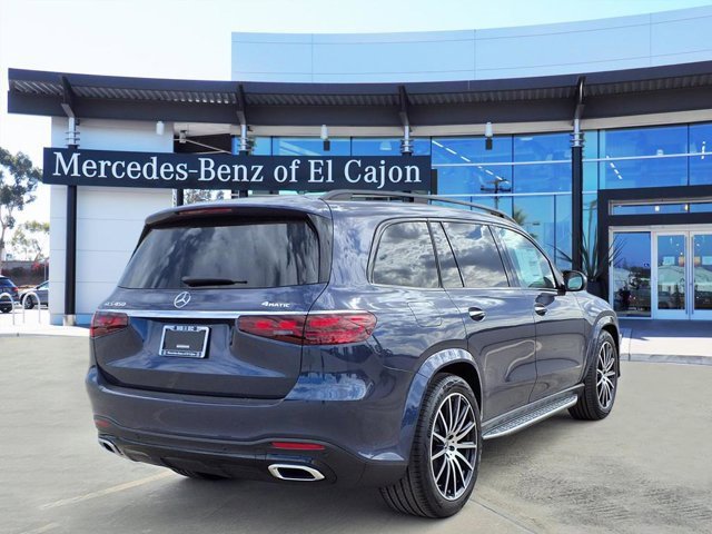 New 2026 Mercedes-Benz GLS 450 4MATIC image 3