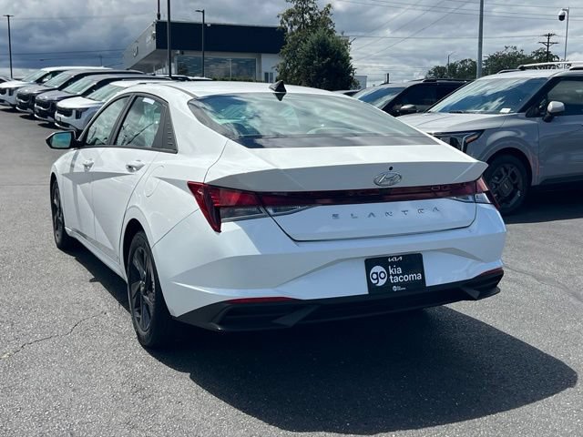 Used 2021 Hyundai Elantra SEL w/ Cargo Package FWD image 11