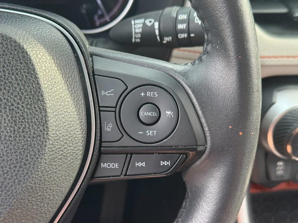 Used 2024 Toyota RAV4 Adventure AWD/4WD image 25