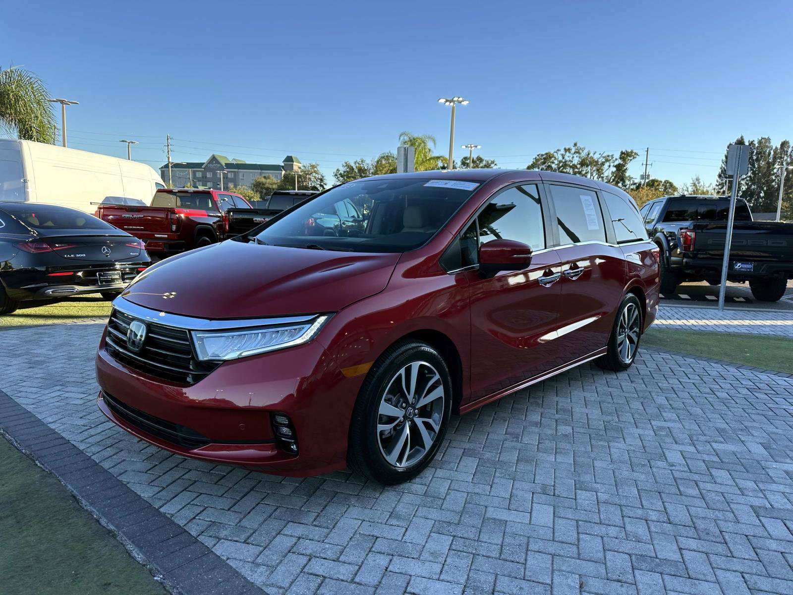 Used 2023 Honda Odyssey Touring image 6