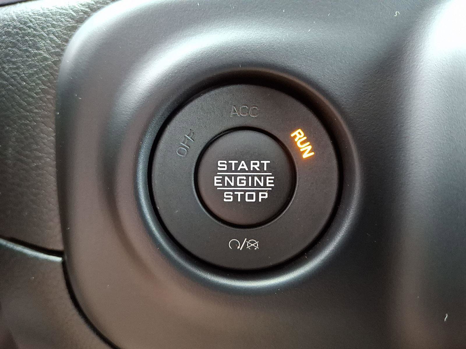 Certified 2023 Jeep Wrangler Unlimited Rubicon w/ Steel Bumper Group image 28