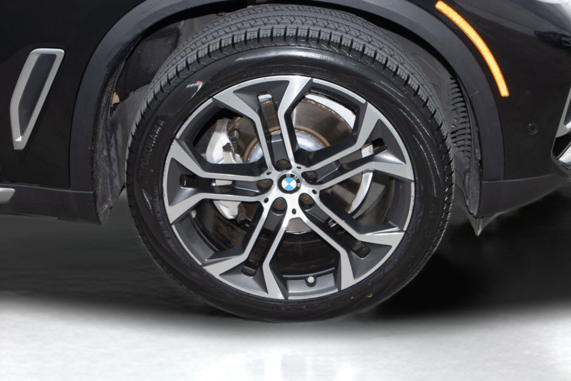 Used 2022 BMW X5 sDrive40i w/ Premium Package image 39