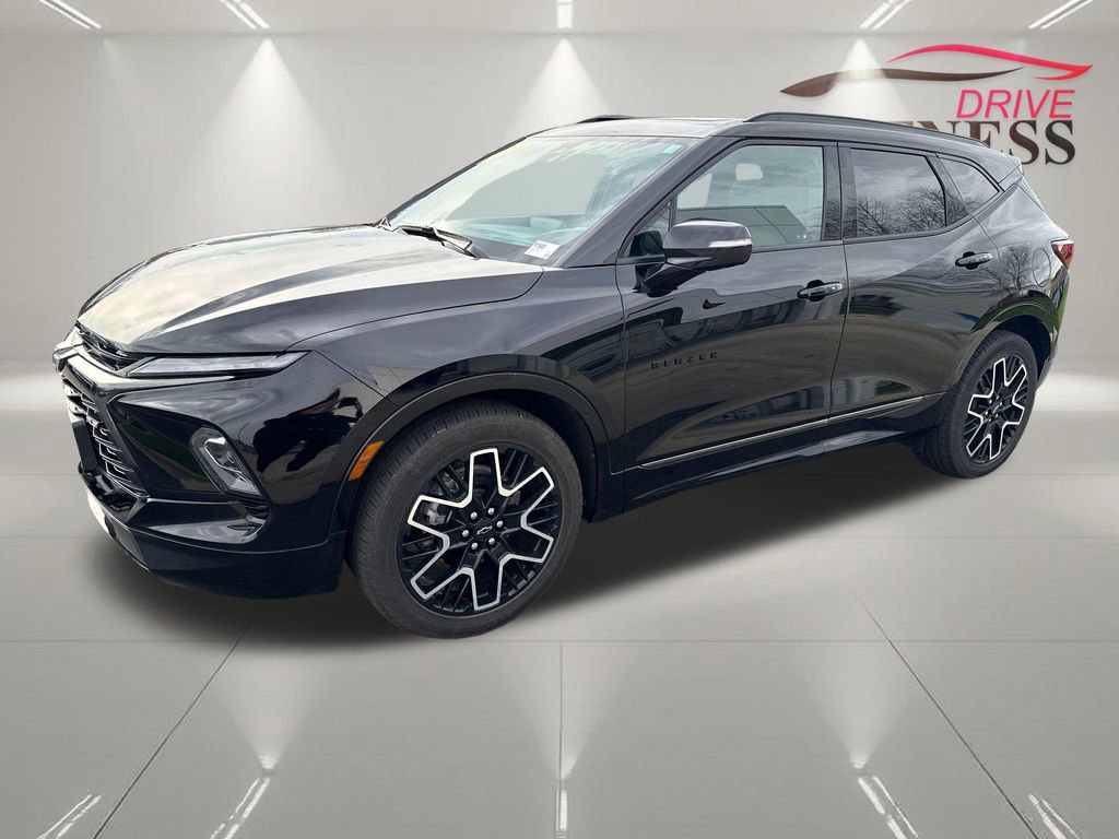 Certified 2024 Chevrolet Blazer RS w/ Driver Confidence II Package image 4