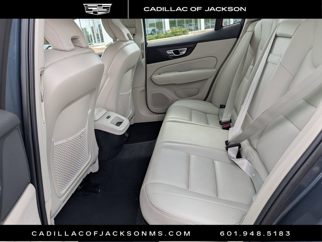 Used 2024 Volvo S60 B5 Core image 24