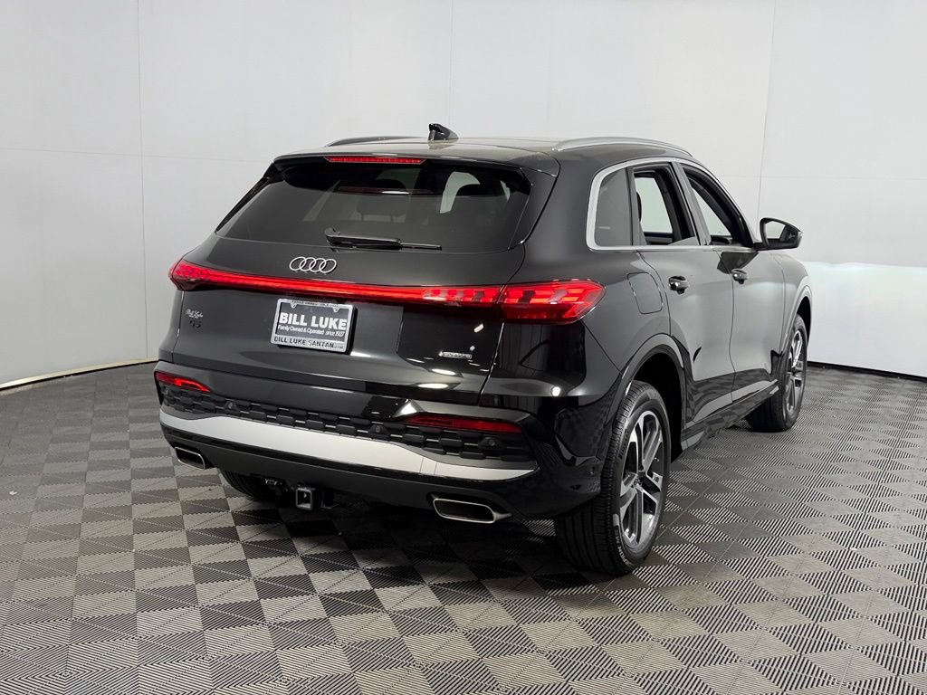Used 2025 Audi Q5 Premium w/ Convenience Package AWD/4WD image 8