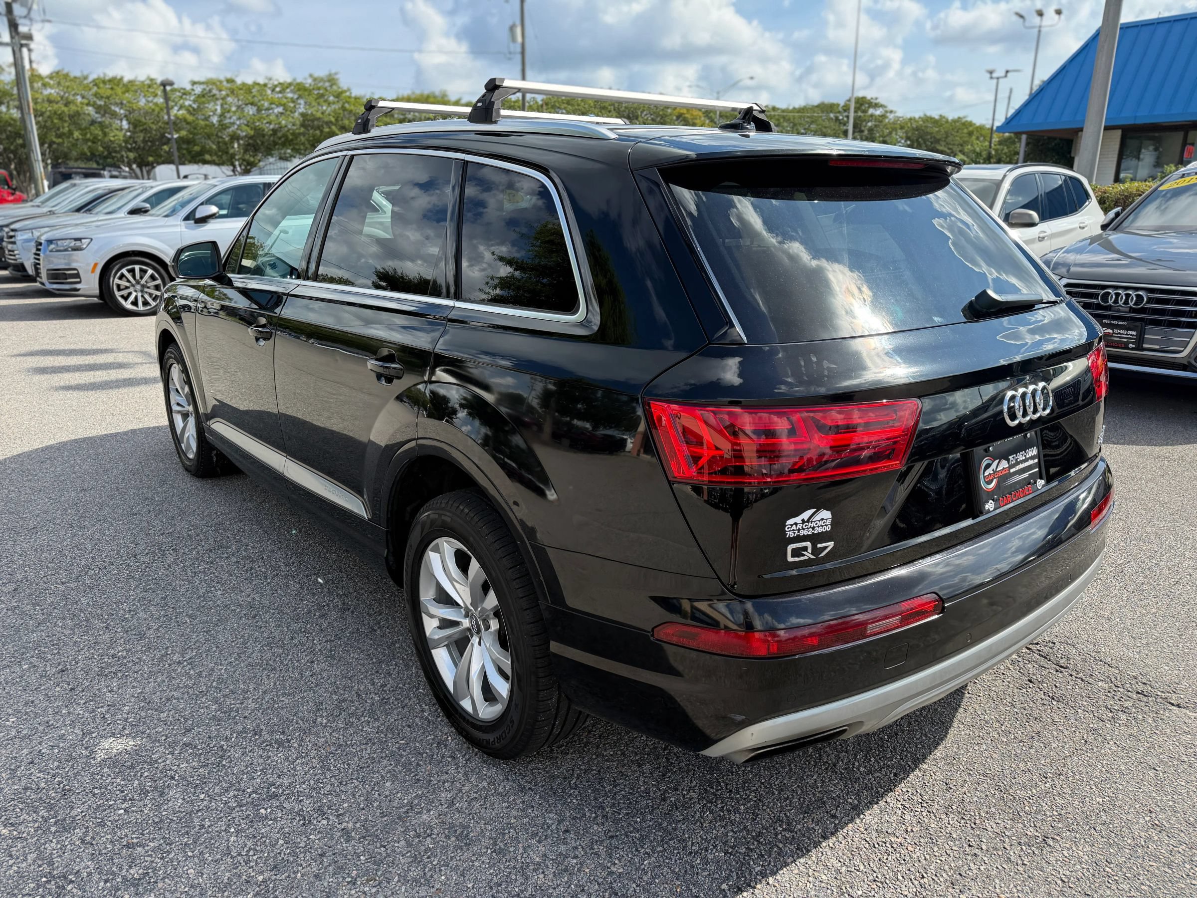 Used 2019 Audi Q7 3.0T Premium Plus w/ Premium Plus Package AWD/4WD image 10