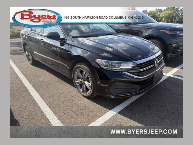 Used 2024 Volkswagen Jetta SE FWD image 1