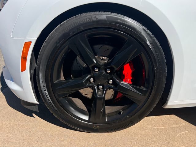 Used 2017 Chevrolet Camaro SS image 26