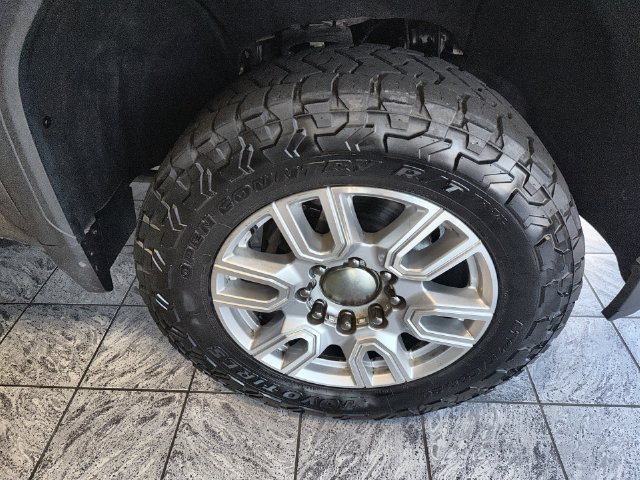 Used 2021 GMC Sierra 3500 SLT w/ SLT Premium Package AWD/4WD image 10