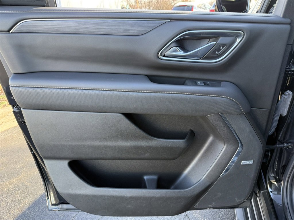 Certified 2021 GMC Yukon XL SLT w/ SLT Premium Package image 31