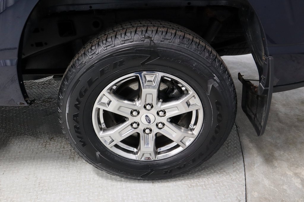 Certified 2022 Ford F150 XLT w/ Equipment Group 302A High image 20