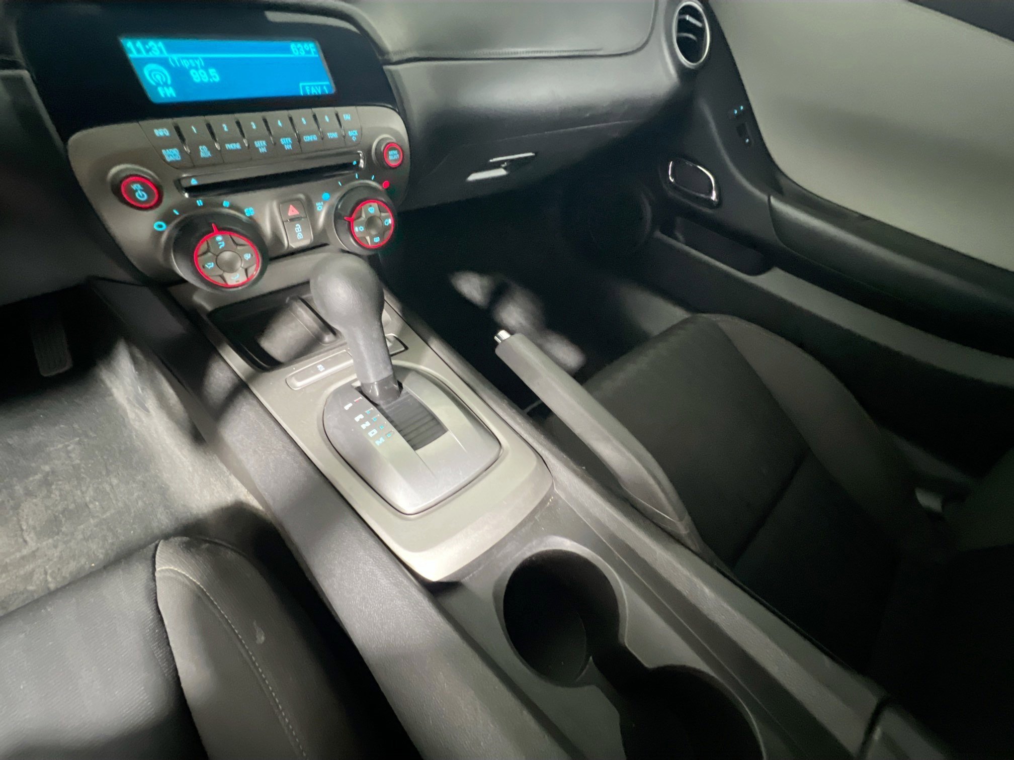 Used 2015 Chevrolet Camaro LS RWD image 22