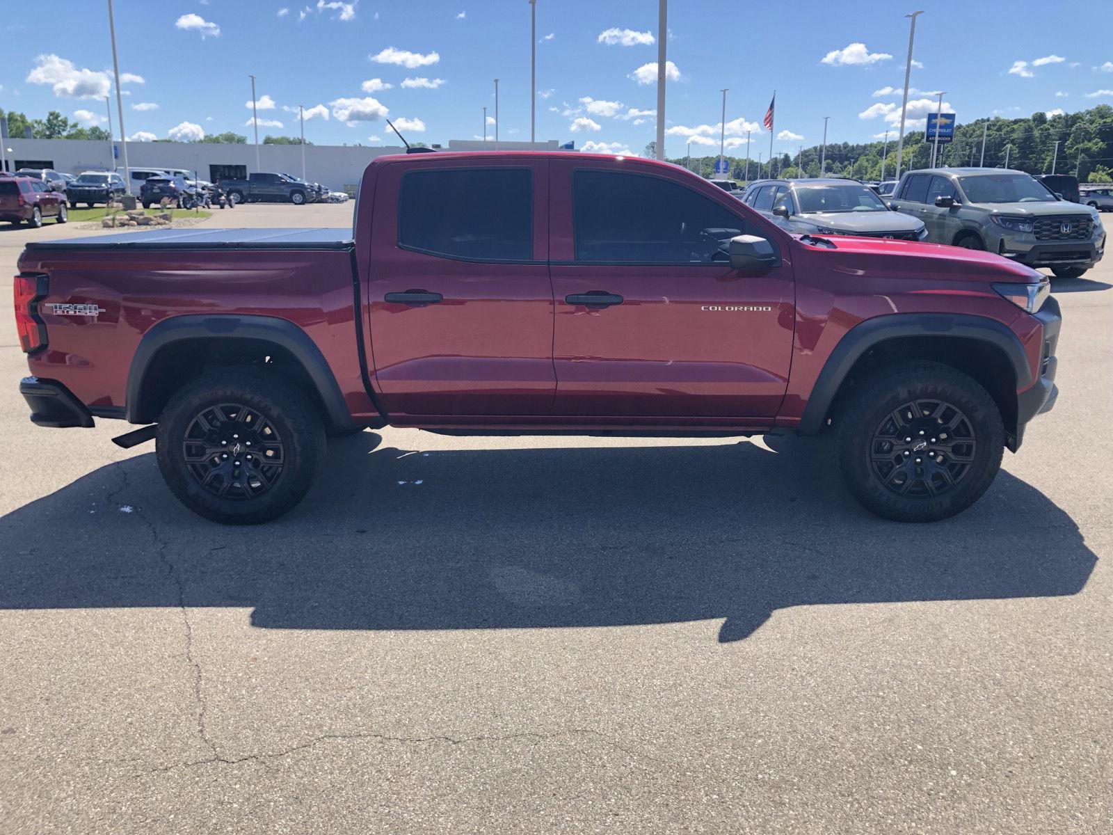 Used 2024 Chevrolet Colorado Trail Boss AWD/4WD image 7