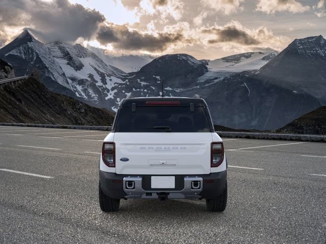 New 2026 Ford Bronco Sport Outer Banks w/ Sasquatch Outer Banks Package AWD/4WD image 5