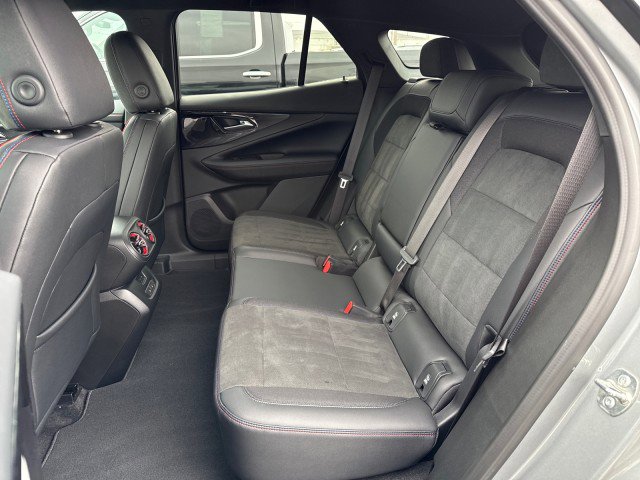 Used 2024 Chevrolet Blazer EV RS image 12