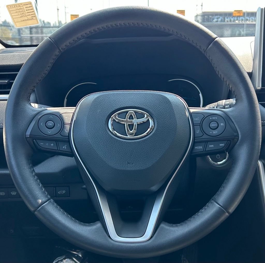 Certified 2025 Toyota RAV4 XLE w/ Convenience Package AWD/4WD image 21
