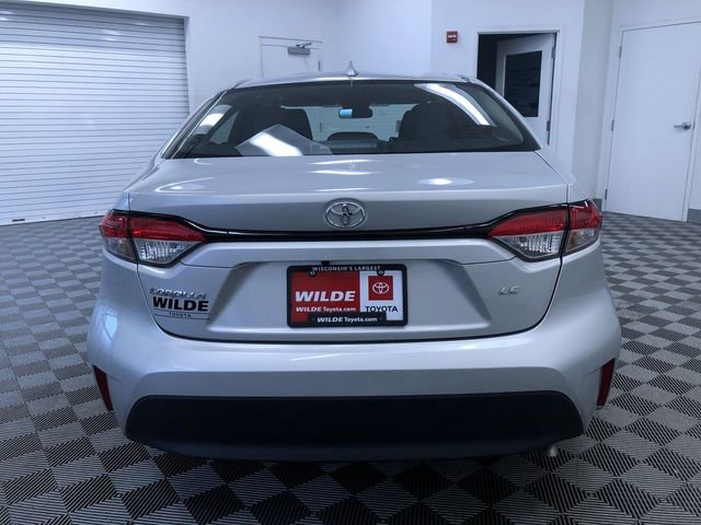 Used 2025 Toyota Corolla LE image 8
