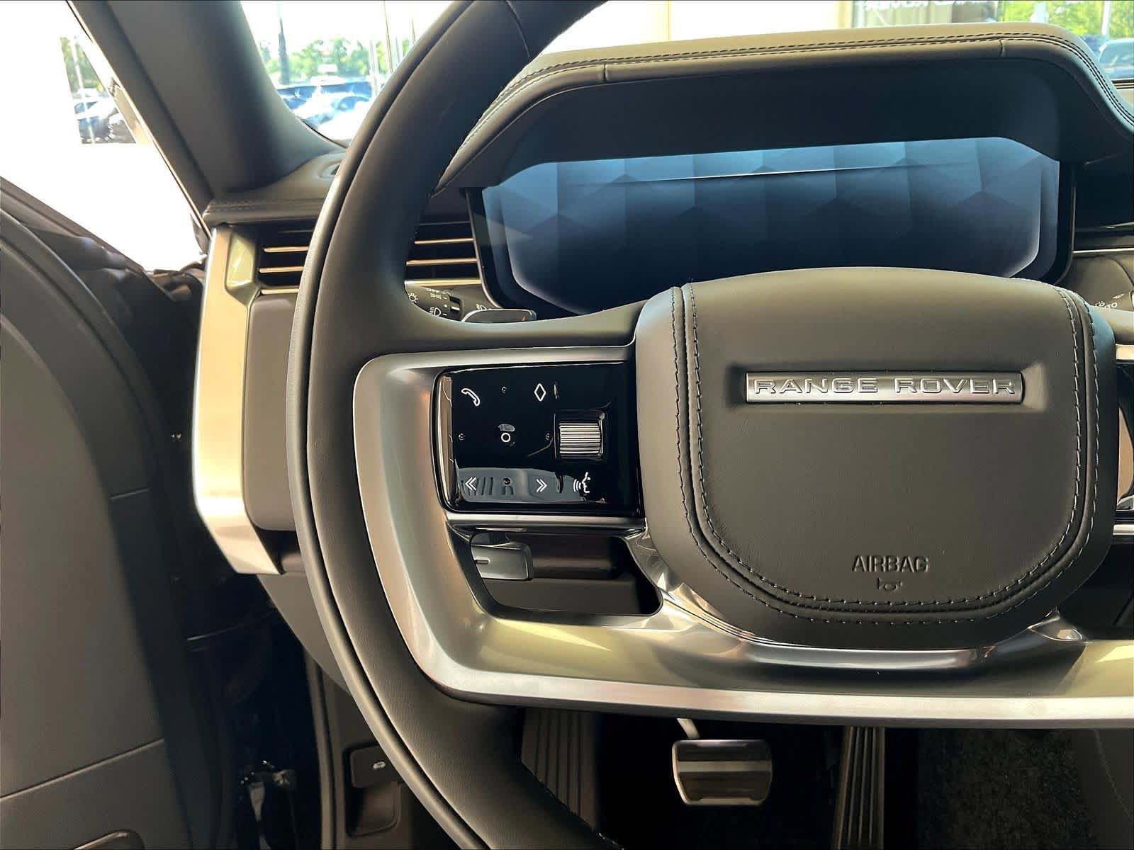 New 2026 Land Rover Range Rover SV image 15