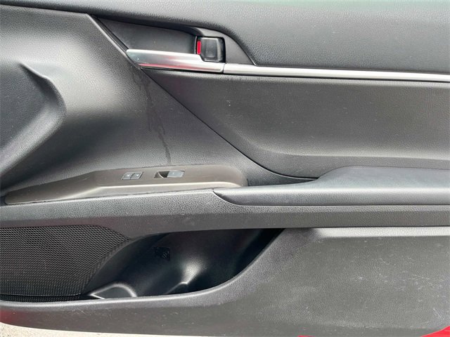 Used 2023 Toyota Camry LE image 20