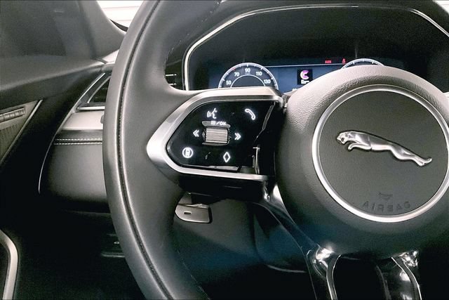 Certified 2026 Jaguar F-PACE R-Dynamic S AWD/4WD image 19