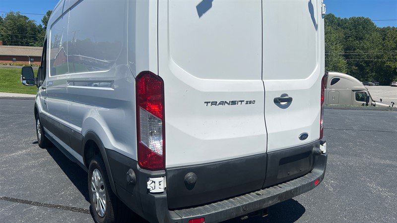 Used 2023 Ford Transit 250 Medium Roof w/ Load Area Protection Package RWD image 7