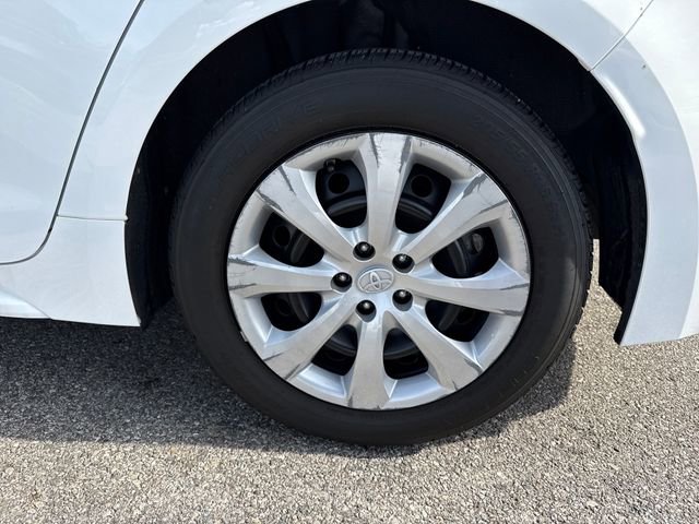 Used 2022 Toyota Corolla LE image 10
