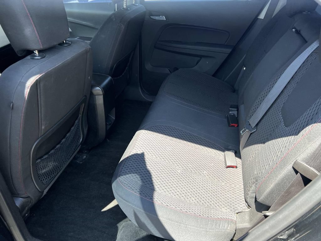 Used 2015 Chevrolet Equinox LS FWD image 11