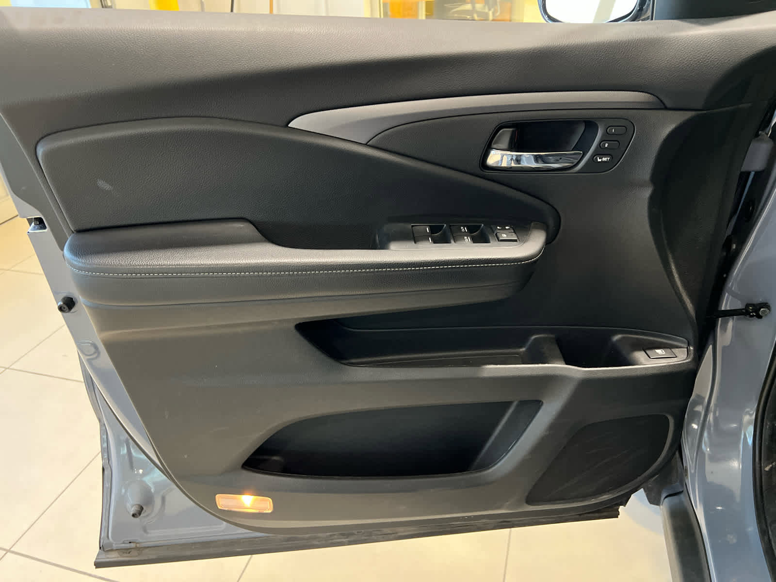 Certified 2023 Honda Ridgeline RTL-E image 12