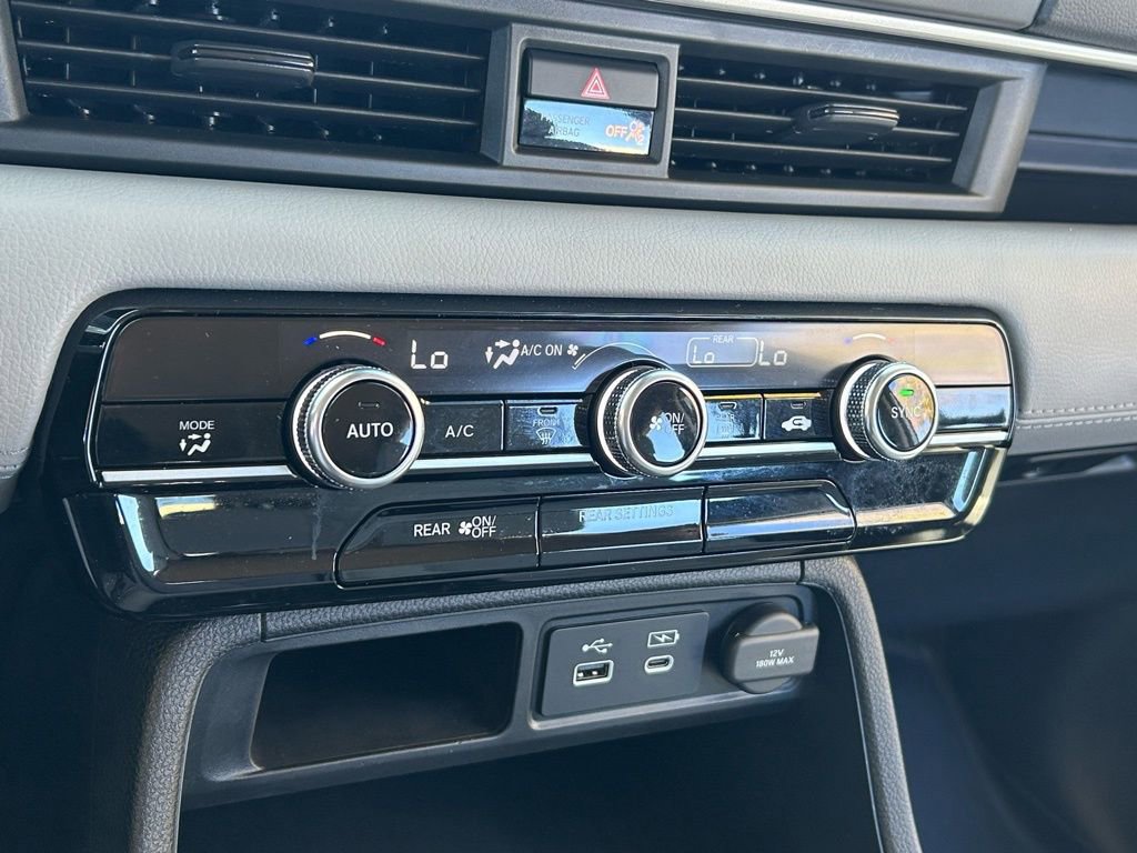 Used 2023 Honda Pilot LX image 47