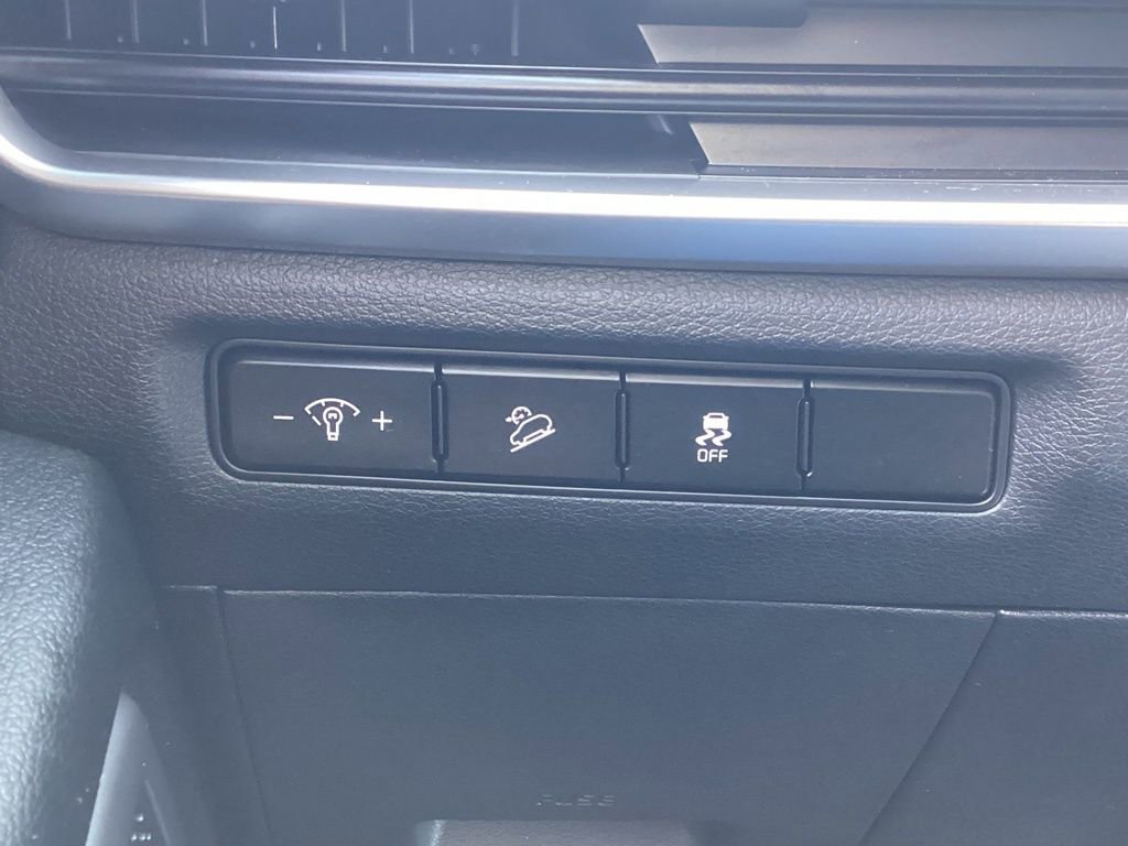 Certified 2024 Kia Telluride LX image 25