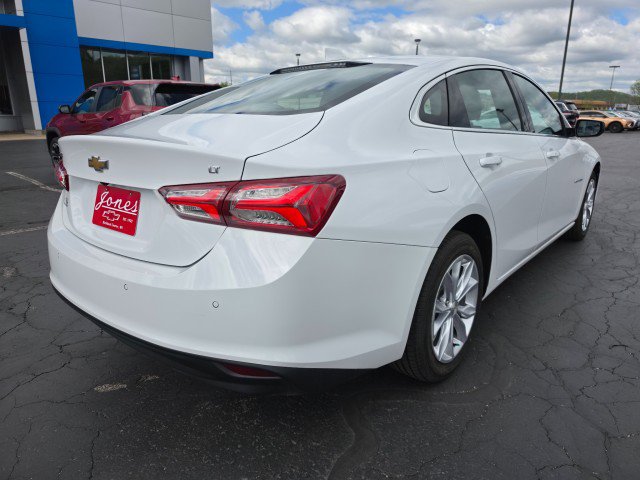 Used 2021 Chevrolet Malibu LT FWD image 5