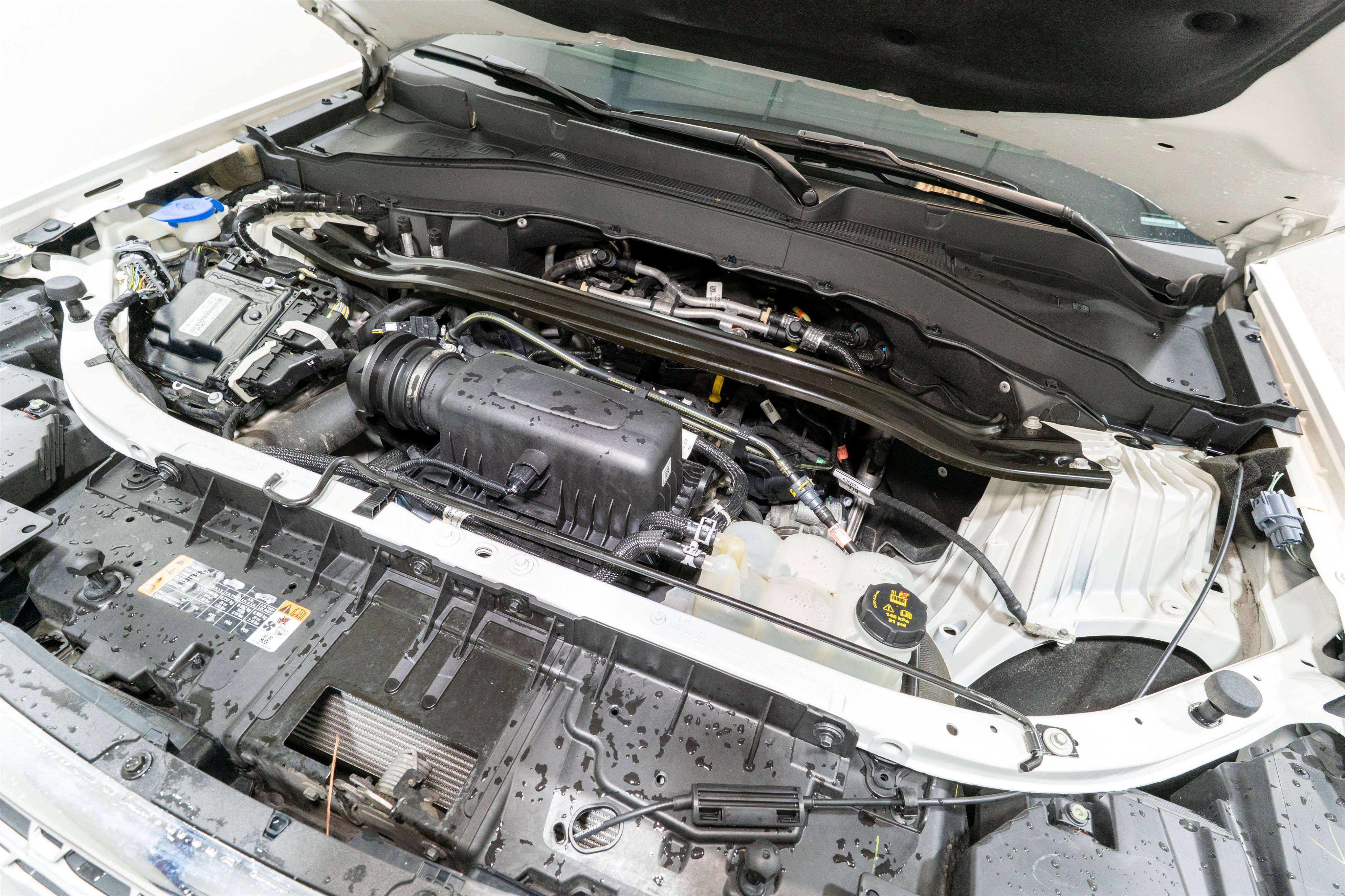 Used 2022 Ford Explorer Limited image 35