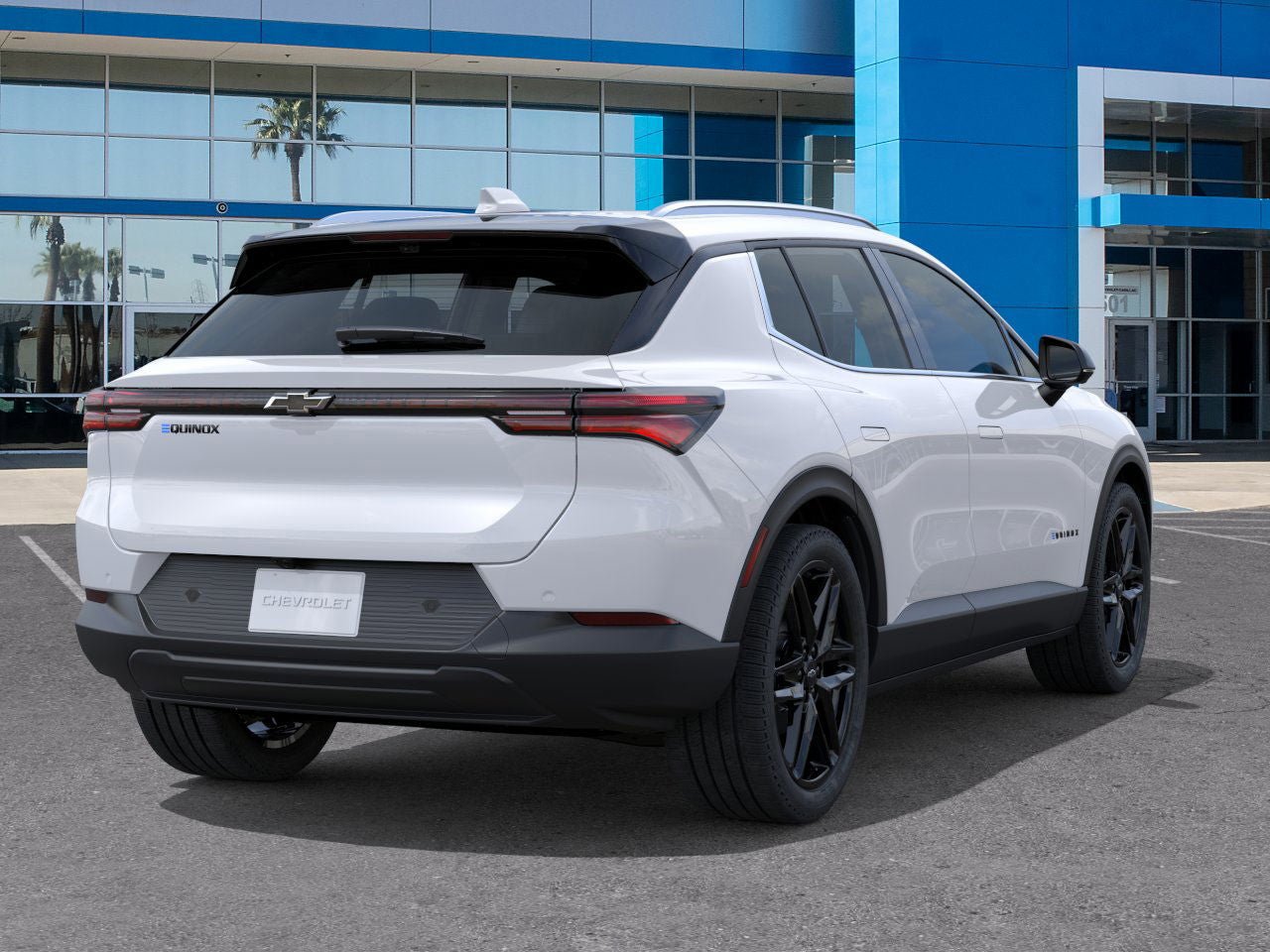 New 2026 Chevrolet Equinox EV LT w/ LPO, Blackout Package FWD image 4