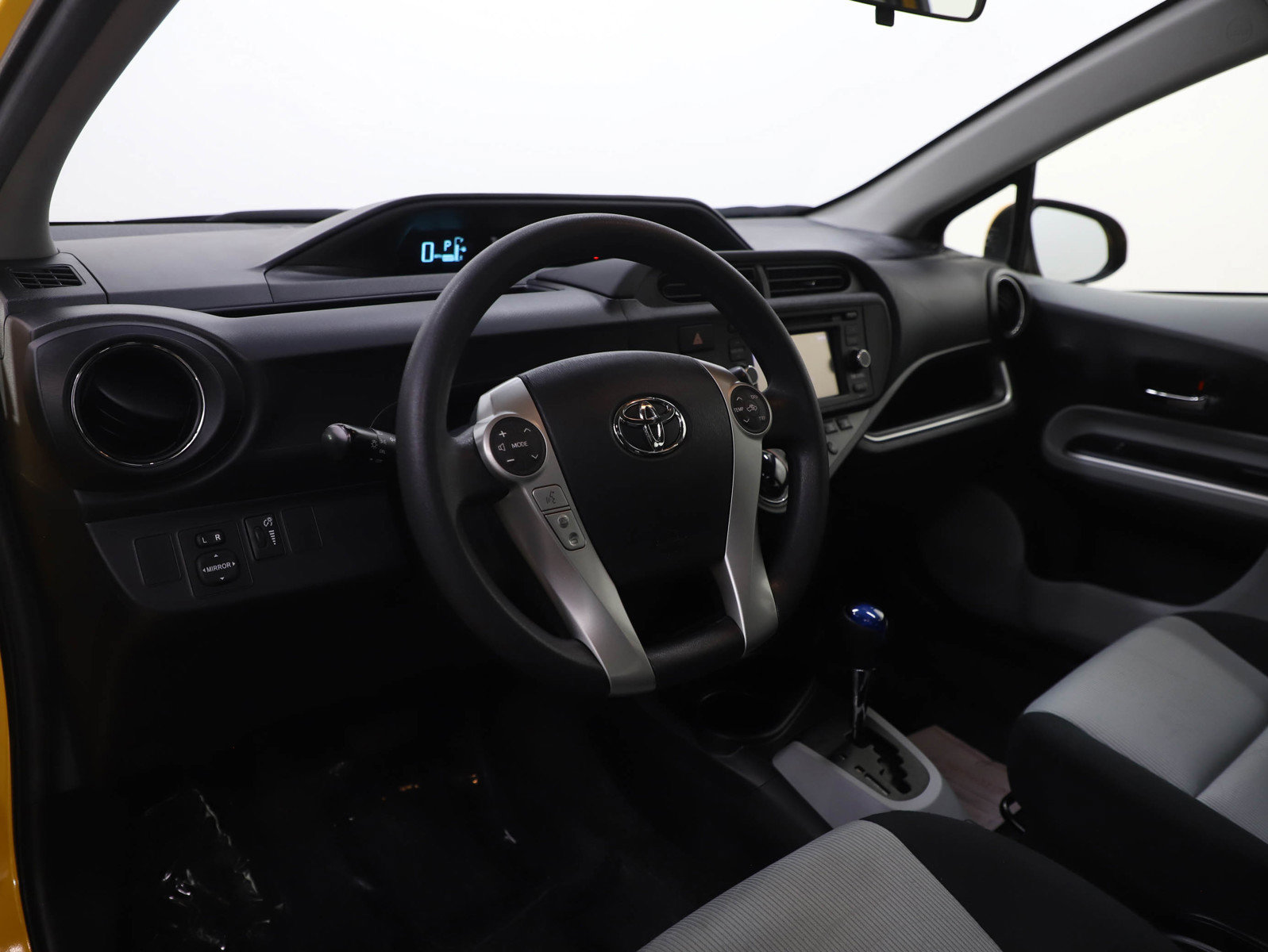 Used 2014 Toyota Prius C Three image 17