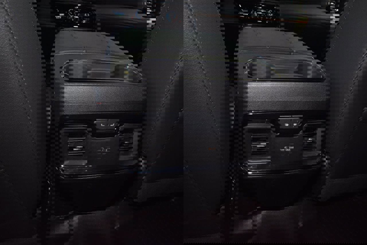 Used 2025 GMC Sierra 1500 AT4 w/ AT4 Premium Package image 18