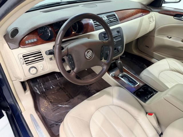 Used 2007 Buick Lucerne CXL w/ Entertainment Package FWD image 19