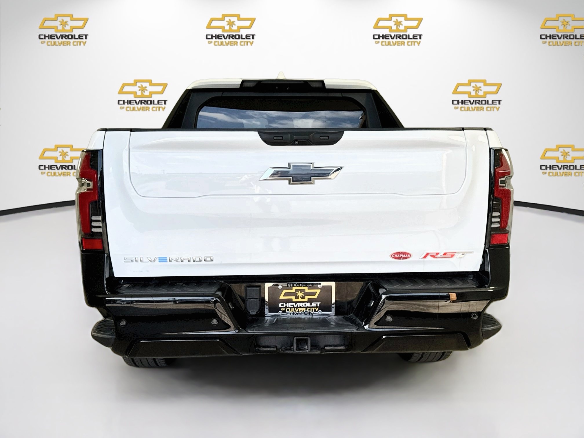 Used 2025 Chevrolet Silverado EV RST AWD/4WD image 7