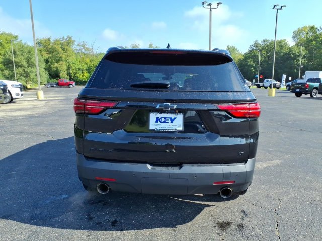 Used 2022 Chevrolet Traverse LT FWD image 6