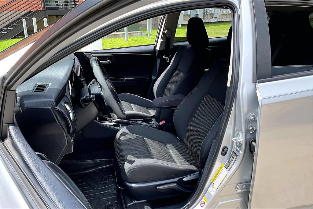 Used 2017 Toyota Corolla iM FWD image 20