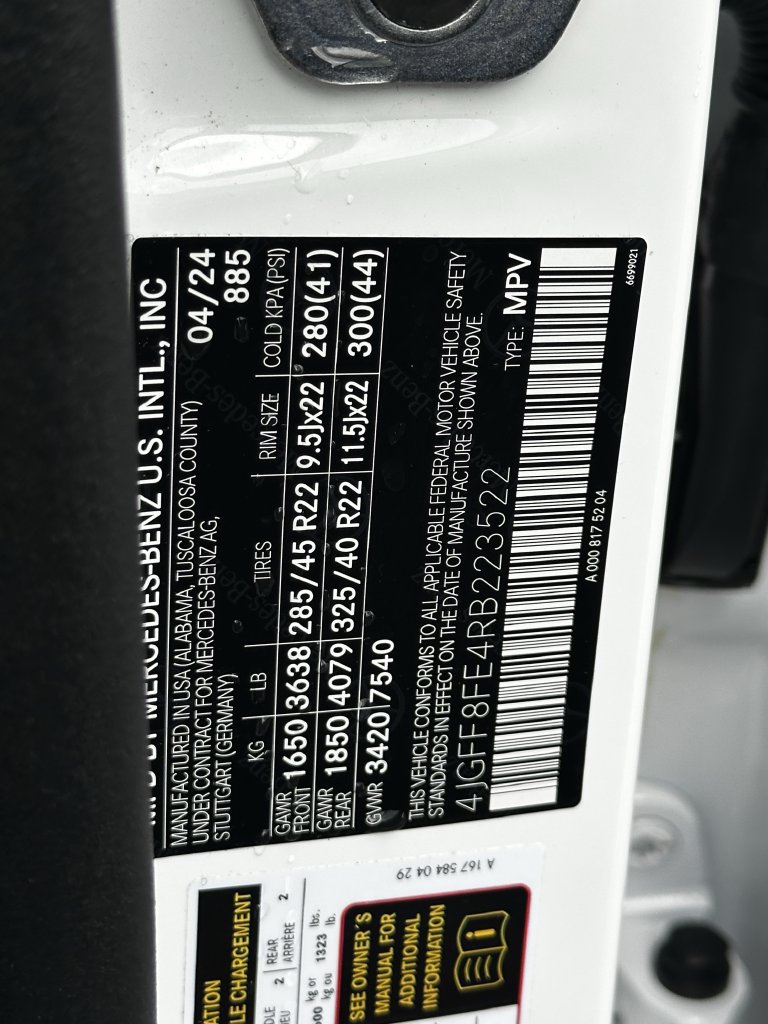 Certified 2024 Mercedes-Benz GLS 580 4MATIC w/ Warmth & Comfort Package image 33