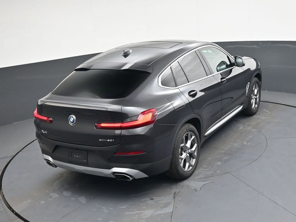 Used 2025 BMW X4 xDrive30i image 27