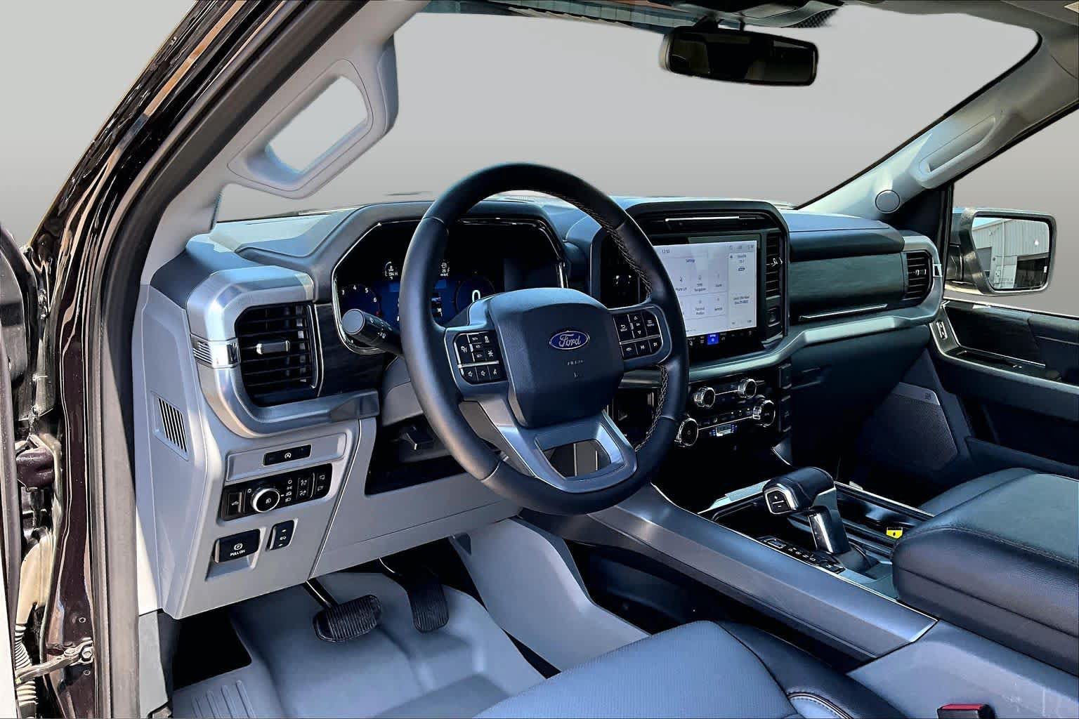 Certified 2025 Ford F150 Lariat w/ Equipment Group 501A Mid AWD/4WD image 18