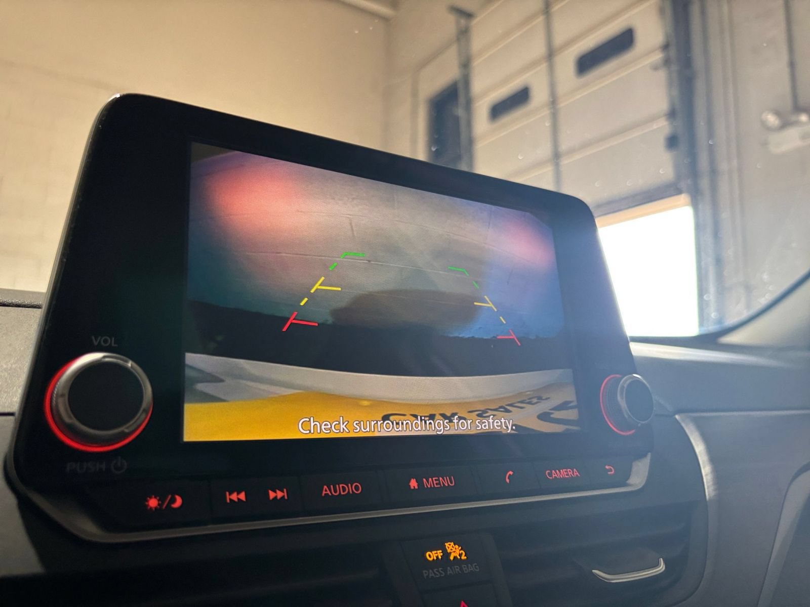 Used 2025 Nissan Altima 2.5 SV FWD image 19
