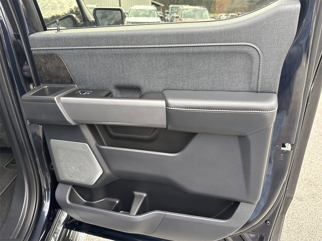 Used 2023 Ford F150 Lariat w/ Equipment Group 502A High image 17