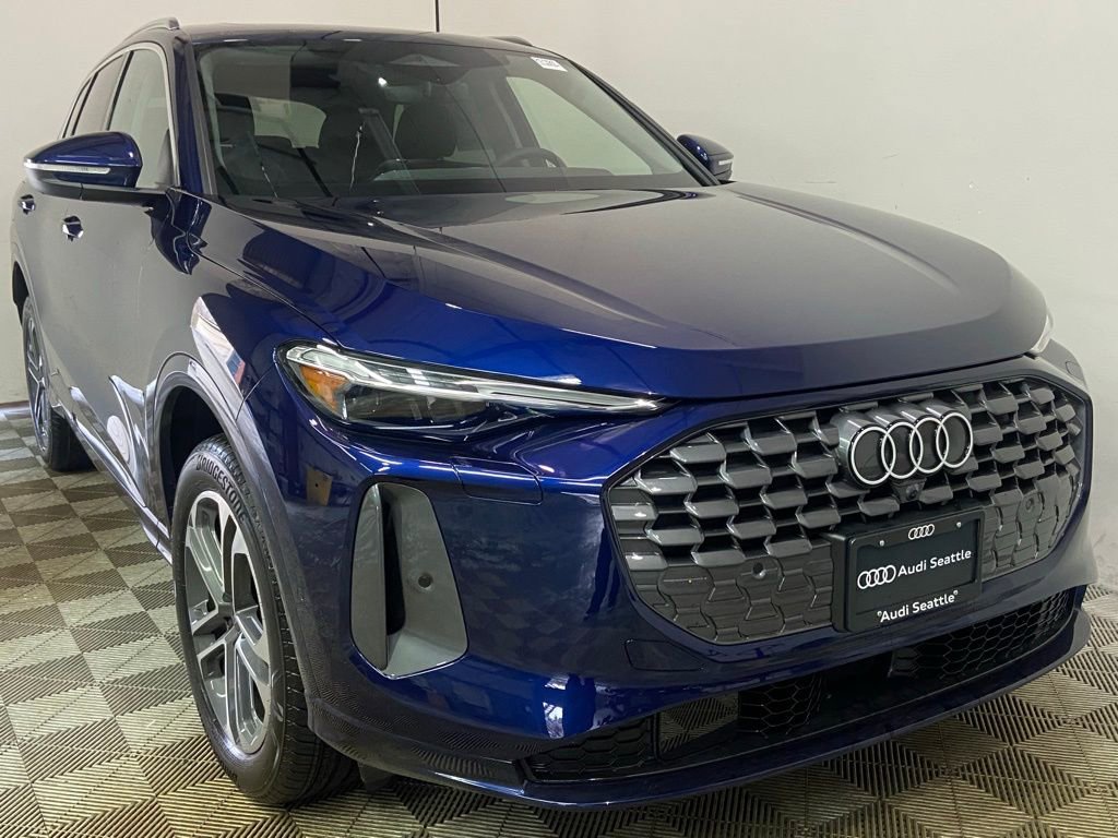 New 2025 Audi Q5 Premium Plus image 3