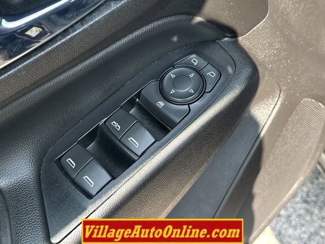 Used 2020 Chevrolet Equinox LT FWD image 11
