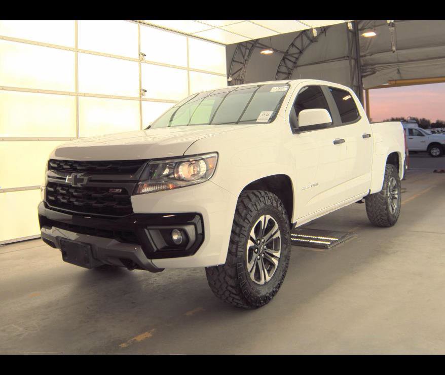 Used 2022 Chevrolet Colorado Z71 image 2