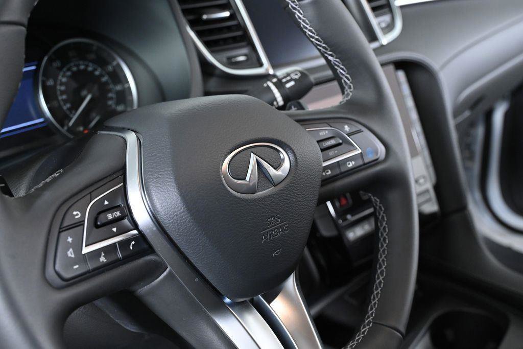 Certified 2025 INFINITI QX50 Pure image 14