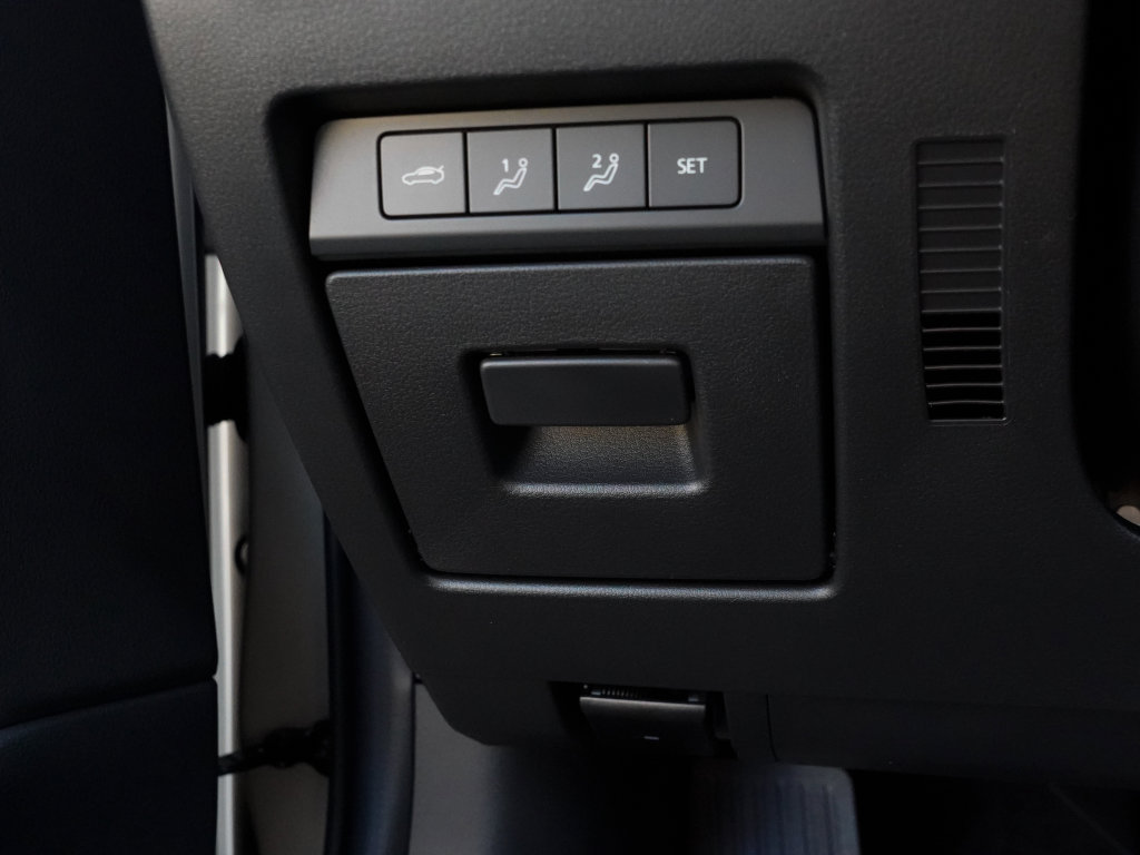 New 2026 MAZDA MAZDA3 2.5 S Sedan w/ Preferred Pkg image 26